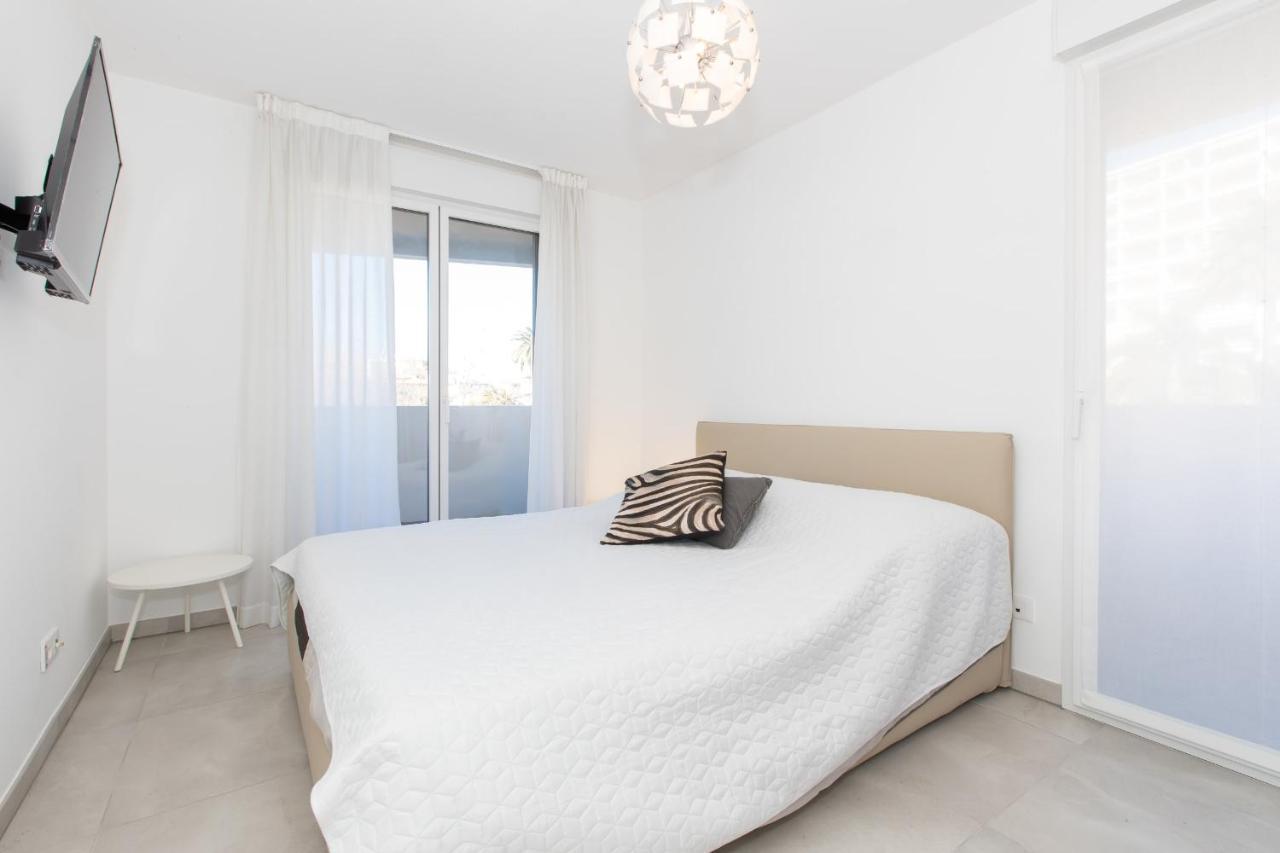Renovated 2-Br Apartment With Terrace And Pool Cannes Exterior foto