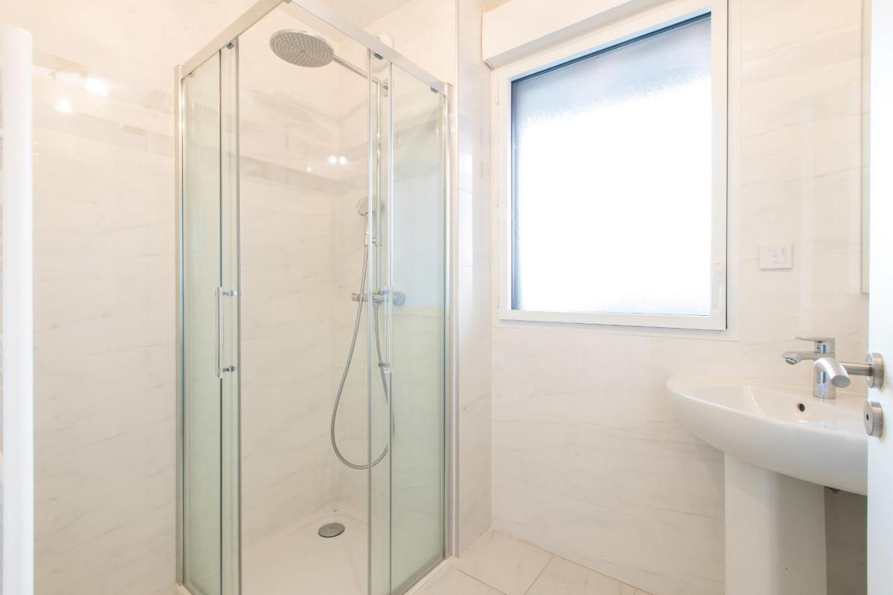 Renovated 2-Br Apartment With Terrace And Pool Cannes Exterior foto